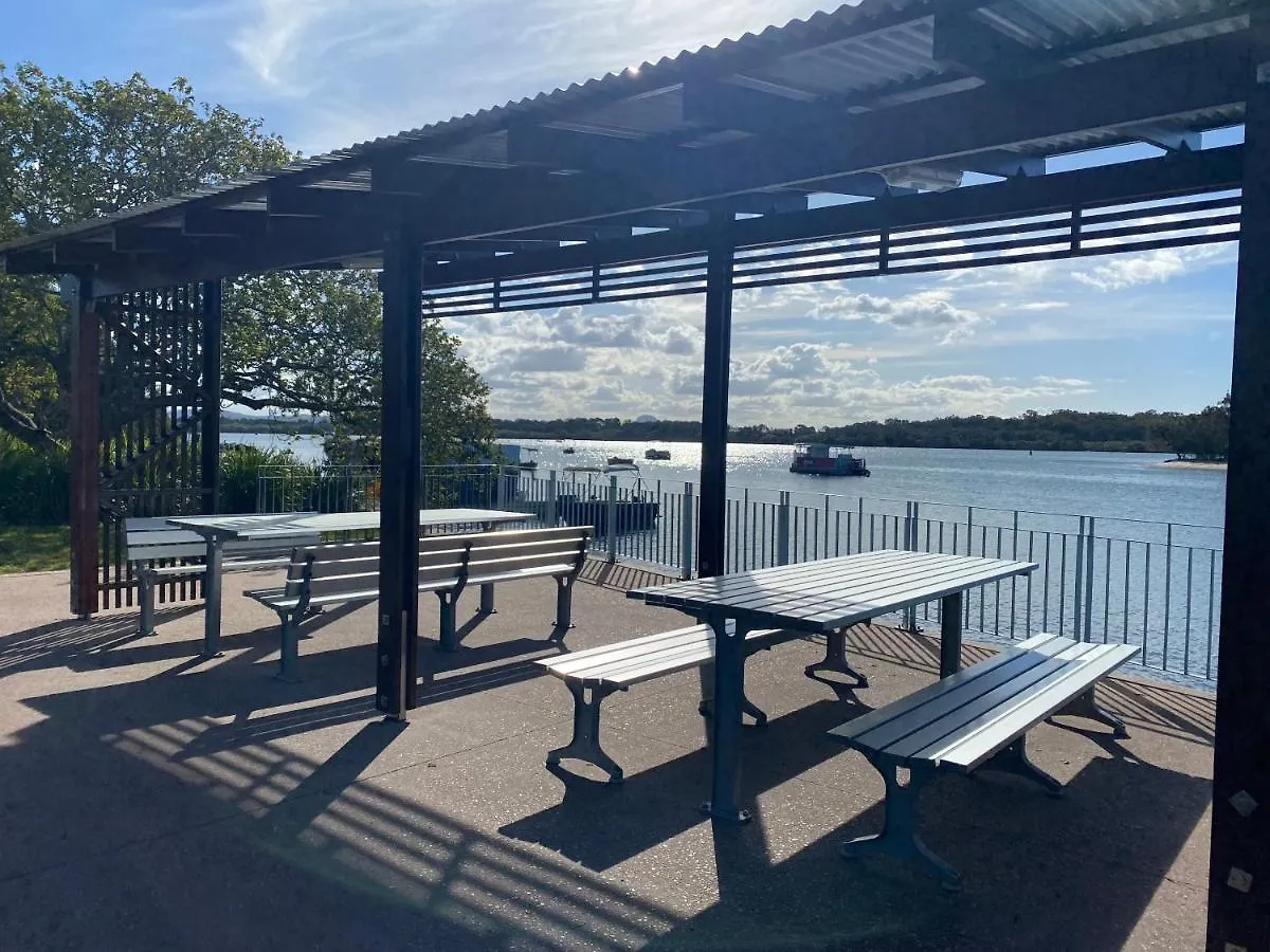 Convenient And Cosy Near The Riverwalk Maroochydore